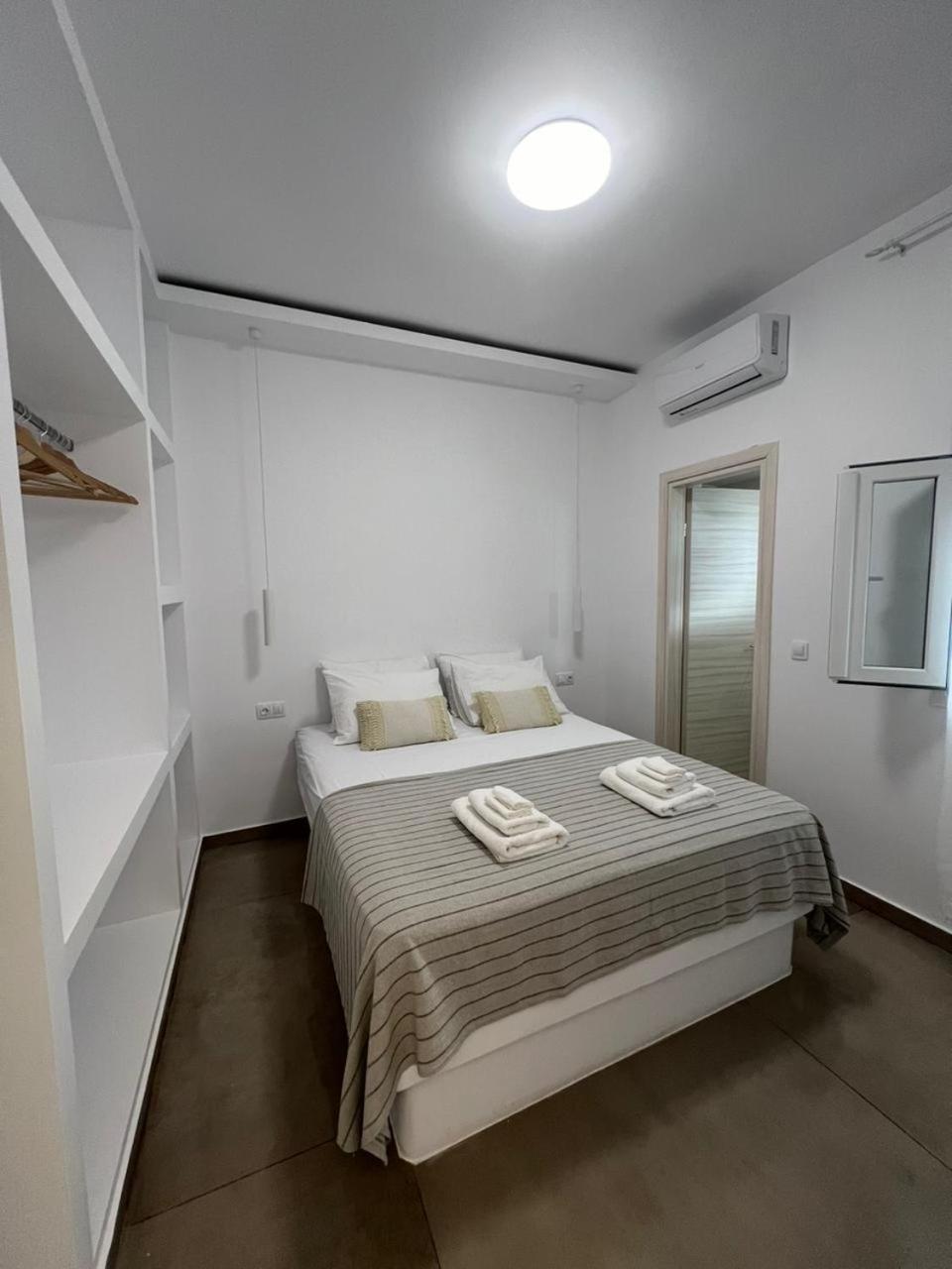 Vista Mare Suites Kythnos Exterior photo
